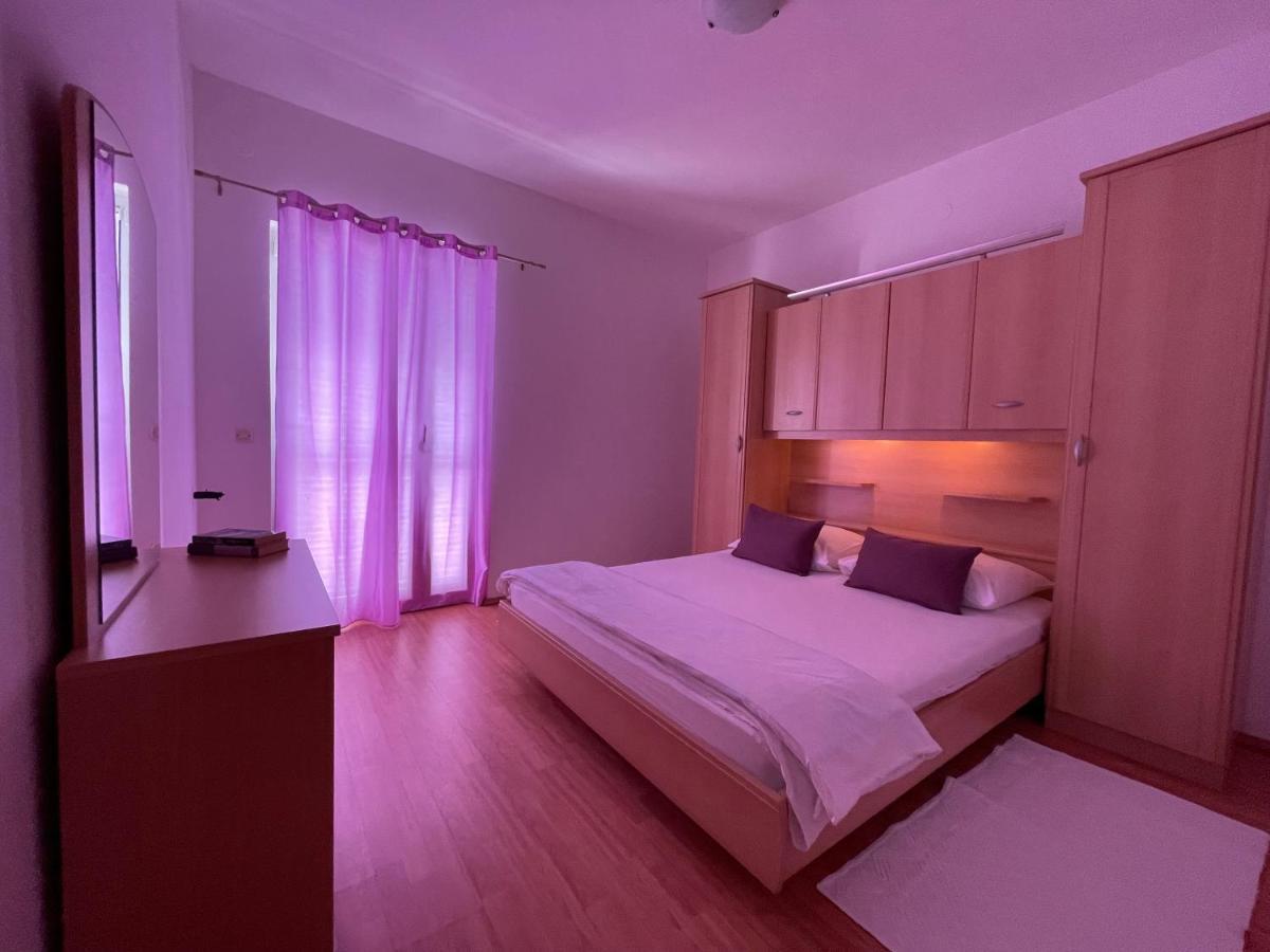 Apartmani Ruzarija 拉布 外观 照片